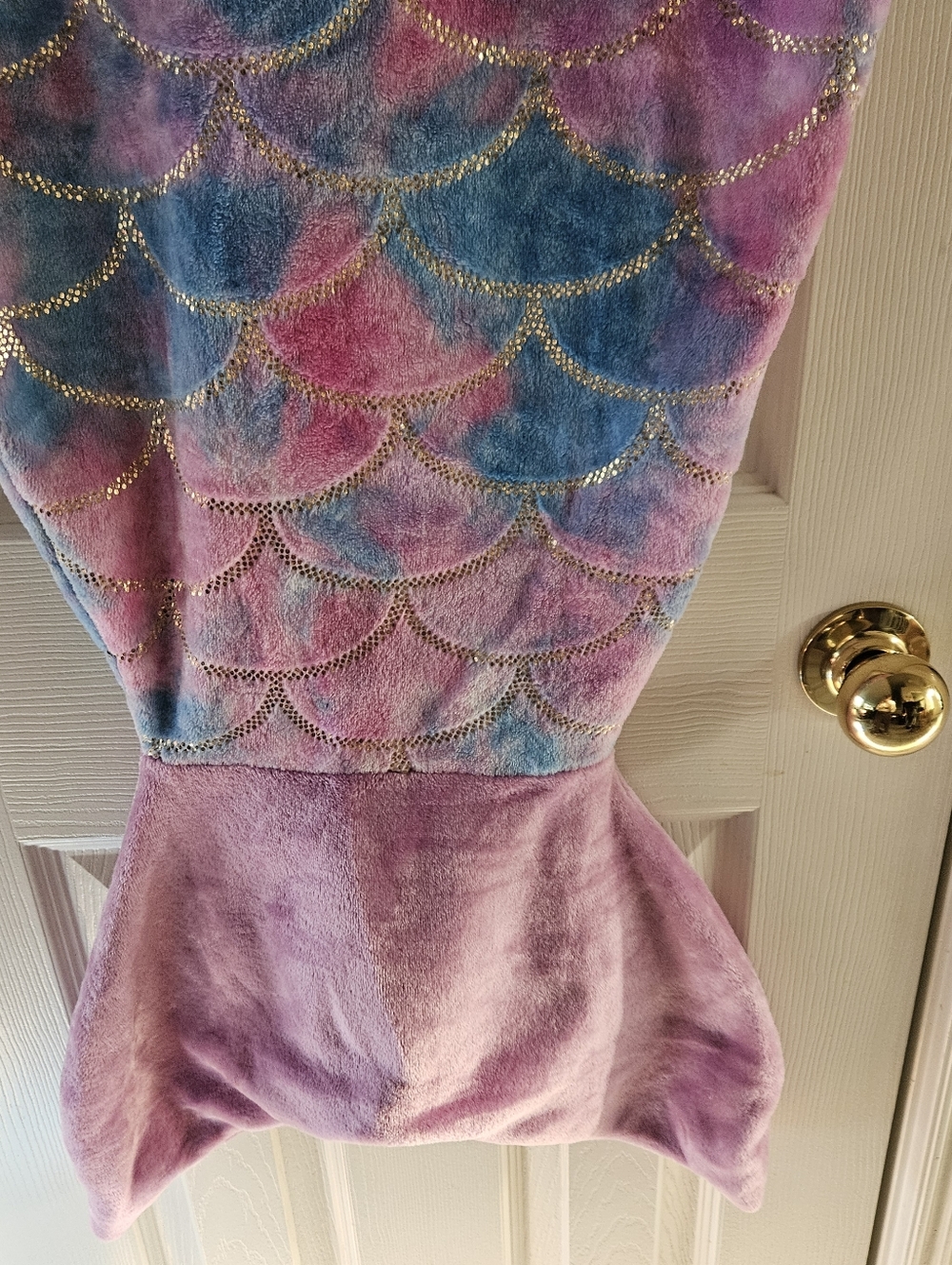 Mermaid Tail Blanket - Pink & Blue Shimmer, Like New - Picture 3 of 4
